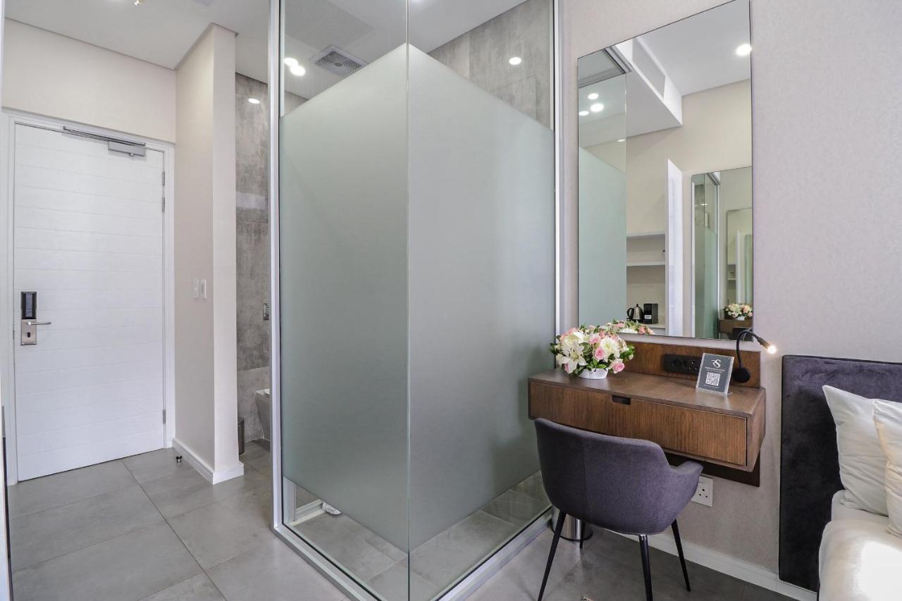 Reserved Suites Illovo Johannesburg Kültér fotó